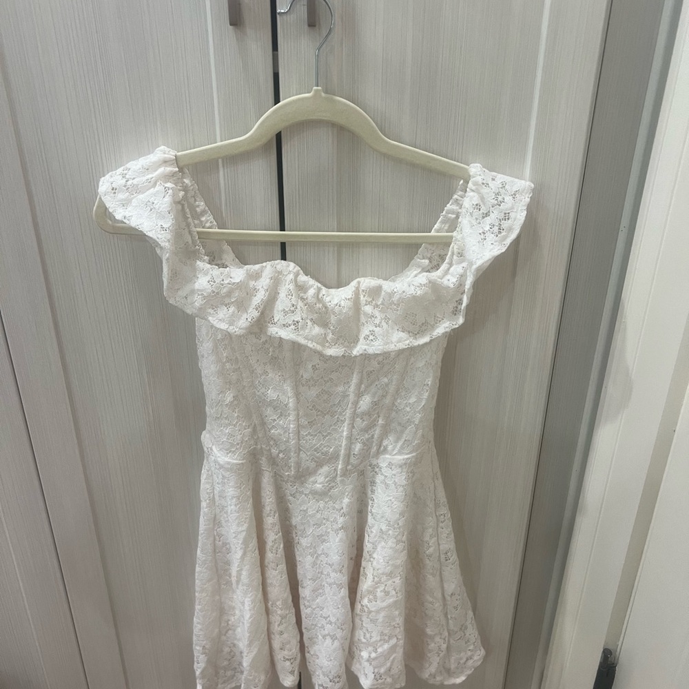 NWOT- Kimchi Blue Ivory Smocked Dress